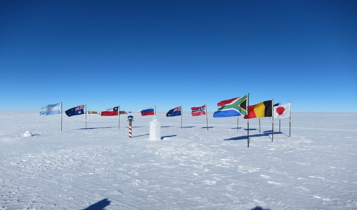 南極捜査 世界各国